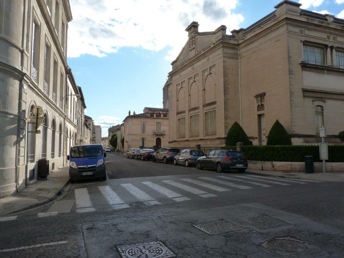 Appart Charme Arenes Nîmes Buitenkant foto